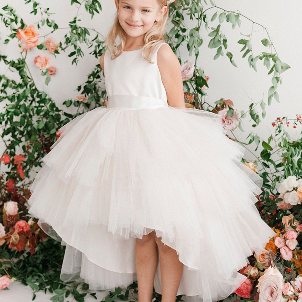 Elegant White Tulle Flower Girl Dress